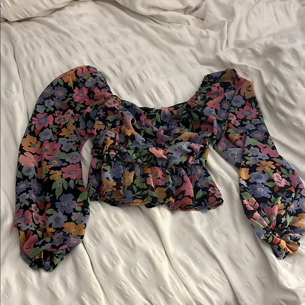 Floral Puff Sleeve Top